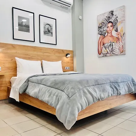 Ithaca: με αυτόνομη είσοδο. Thessalonique